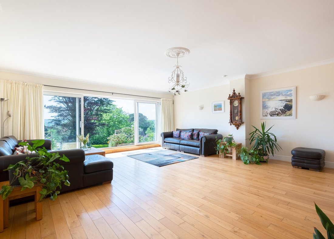 Bungalow in Perranwell Station, England 4 - 17308276