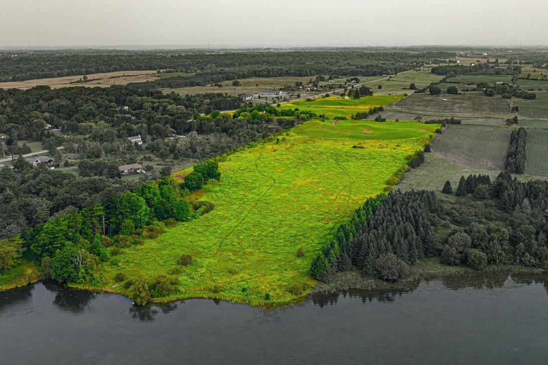 Farm Ranch in Kingston, Ontario, Canada 2 - 17308592