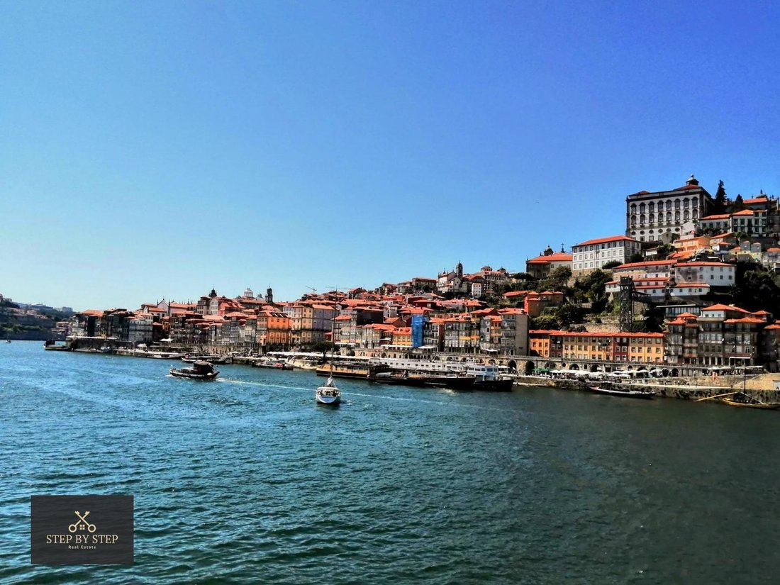 Wohnung in Lordelo do Ouro und Massarelos, Distrikt Porto, Portugal 3 - 17308493