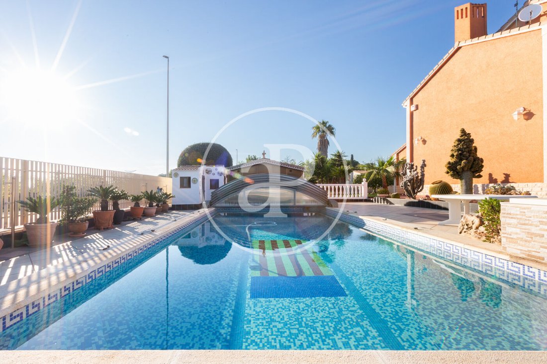 Villa in San Antonio de Benageber, Valencian Community, Spain 3 - 17308538