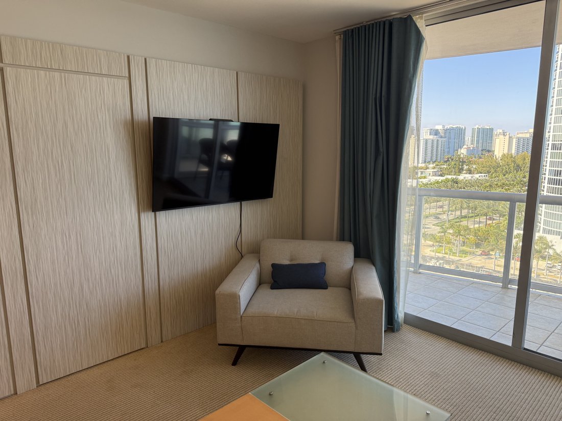 Condo in Sunny Isles Beach, Florida, United States 4 - 17308193