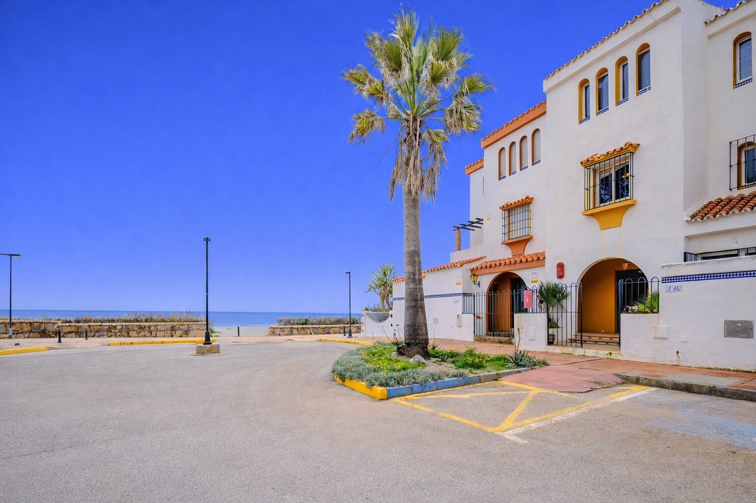 Townhouse in Casares, Andalusia, Spain 1 - 17308605