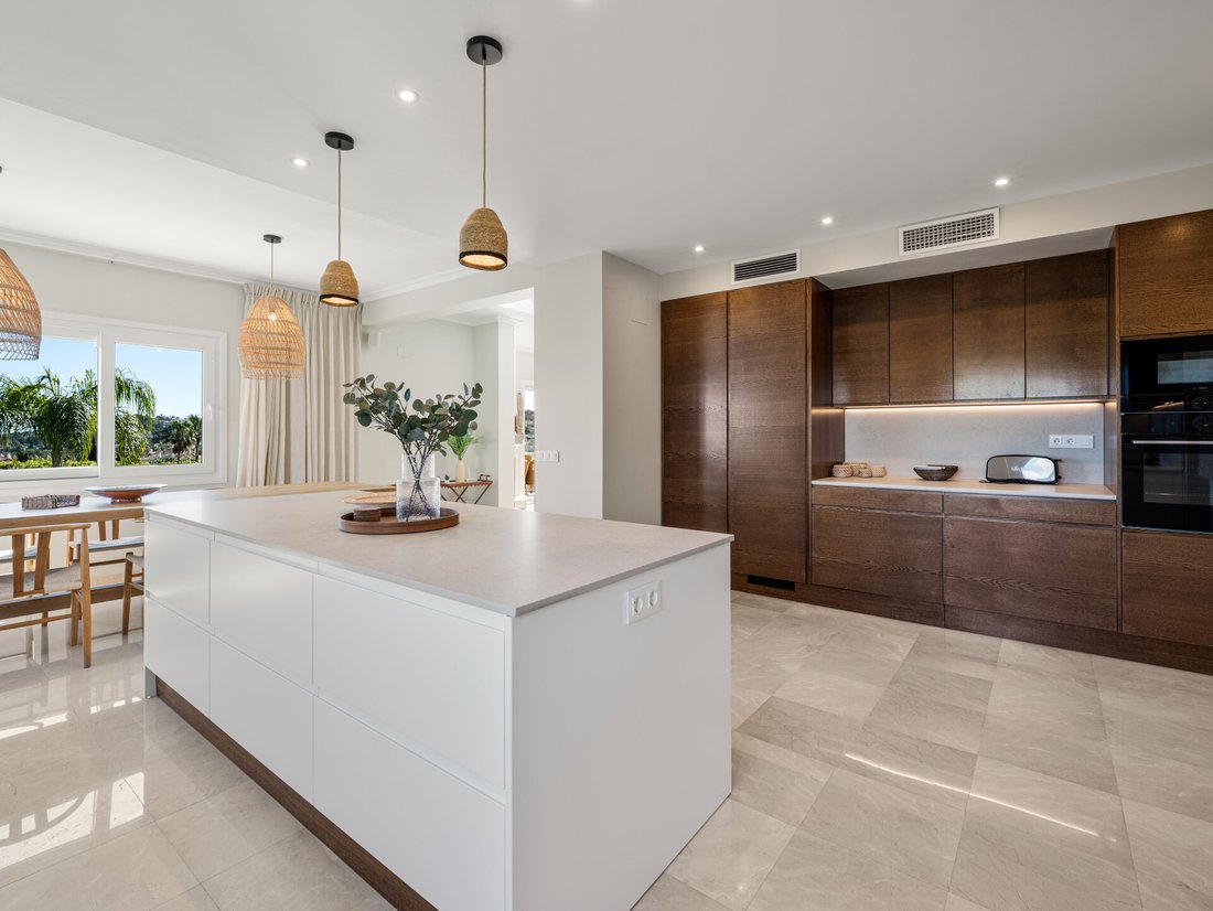Villa in Nueva Andalucia, Marbella, Spain 4 - 17308292