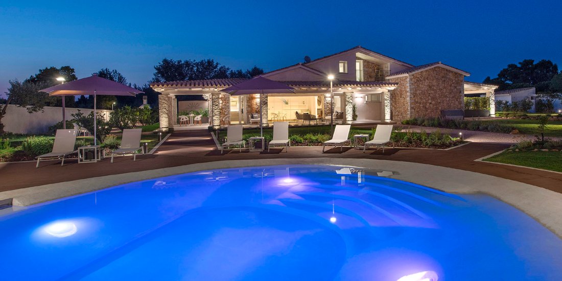 Villa in Pula, Sardinia, Italy 2 - 17308543
