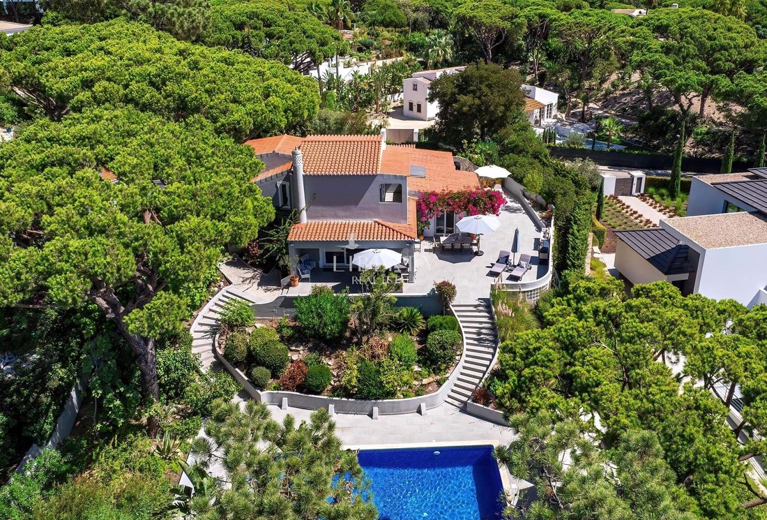 Villa in Vale do Lobo, Almancil, Portugal 1 - 16190113