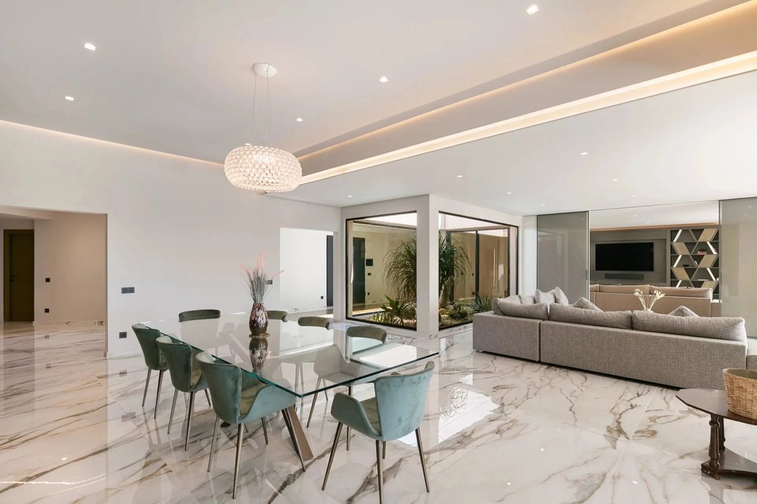 House in Saint-Paul-de-Vence, Provence-Alpes-Côte d'Azur, France 5 - 17309488