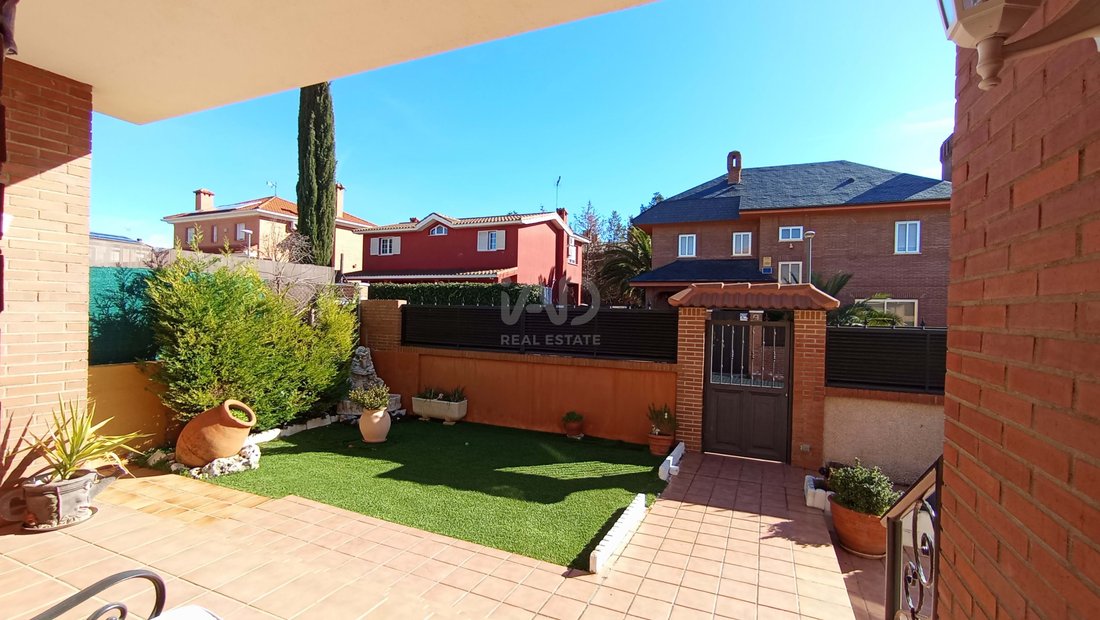 Townhouse in Meco, Comunidad de Madrid, Spain 1 - 17309556