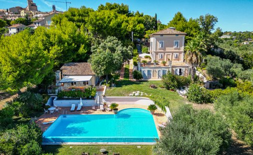 Villa a Civitanova Alta, Civitanova Marche, Marche 1