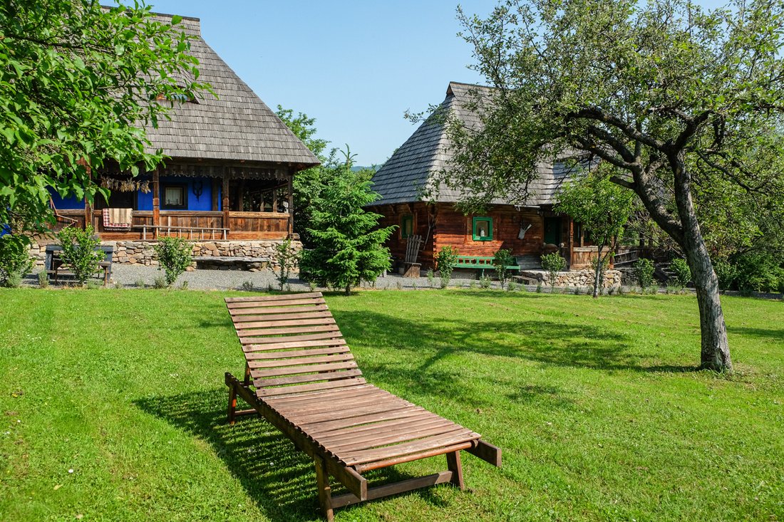 House in Șurdești, Maramureș County, Romania 3 - 17309716