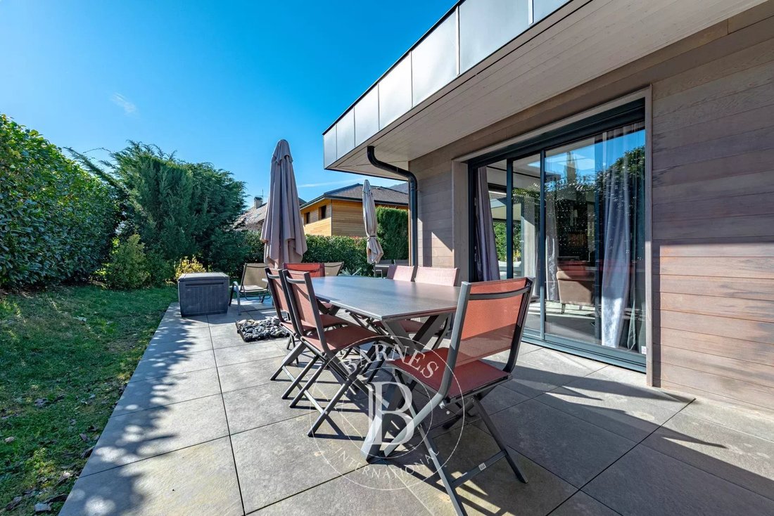Villa in Sévrier, Auvergne-Rhône-Alpes, France 4 - 17272386