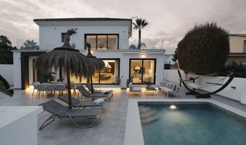 Villa in Puerto Banus, Marbella, Spain 2