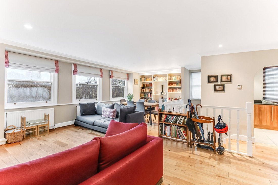 Apartment in Little Venice, Westminster, England 2 - 17310075