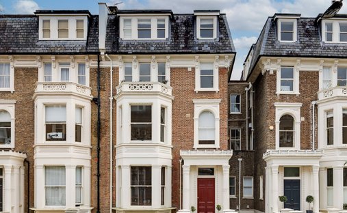 Apartment in Little Venice, Westminster, England 1