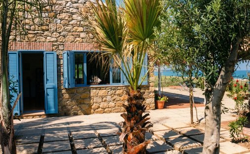 Villa à Caronia, Sicile, Italie 1