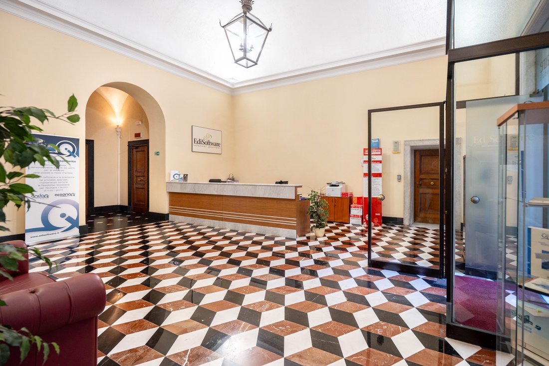 Villa in Sampierdarena Centro, Genoa, Italy 2 - 17309779