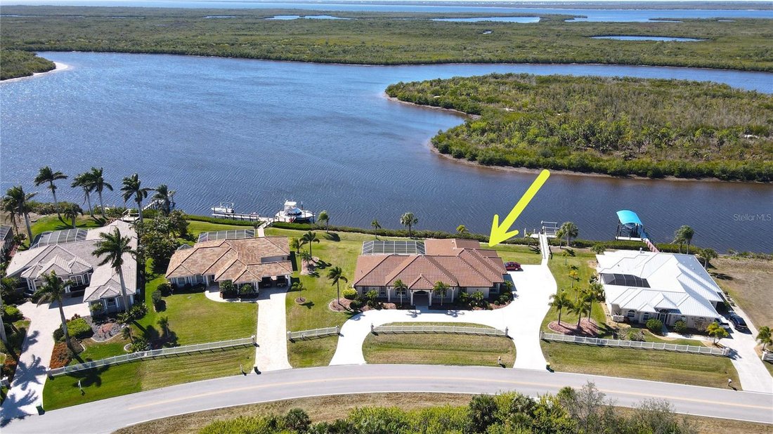 House in Port Charlotte, Florida, United States 1 - 17309926