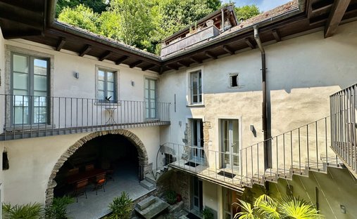 Villa in Gonte, Piemont, Italien 1