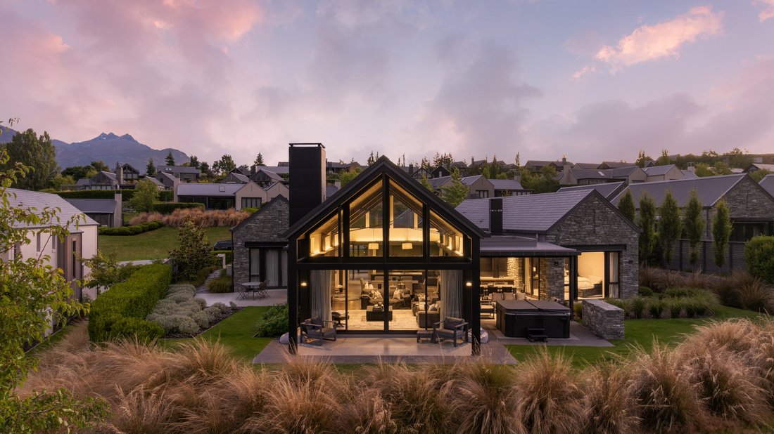 House in Arrowtown, Otago, New Zealand 1 - 17321756