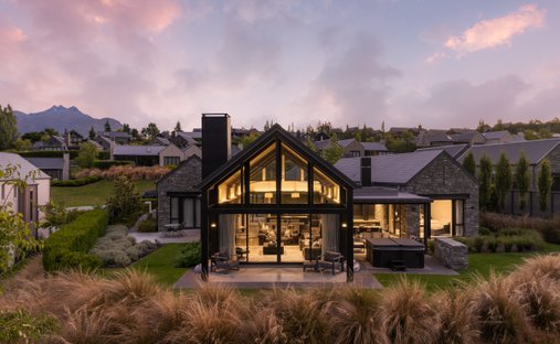 House in Arrowtown, Otago, New Zealand 1