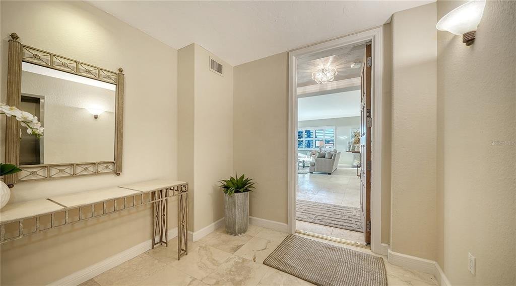 Condo in Longboat Key, Florida, United States 4 - 17319056