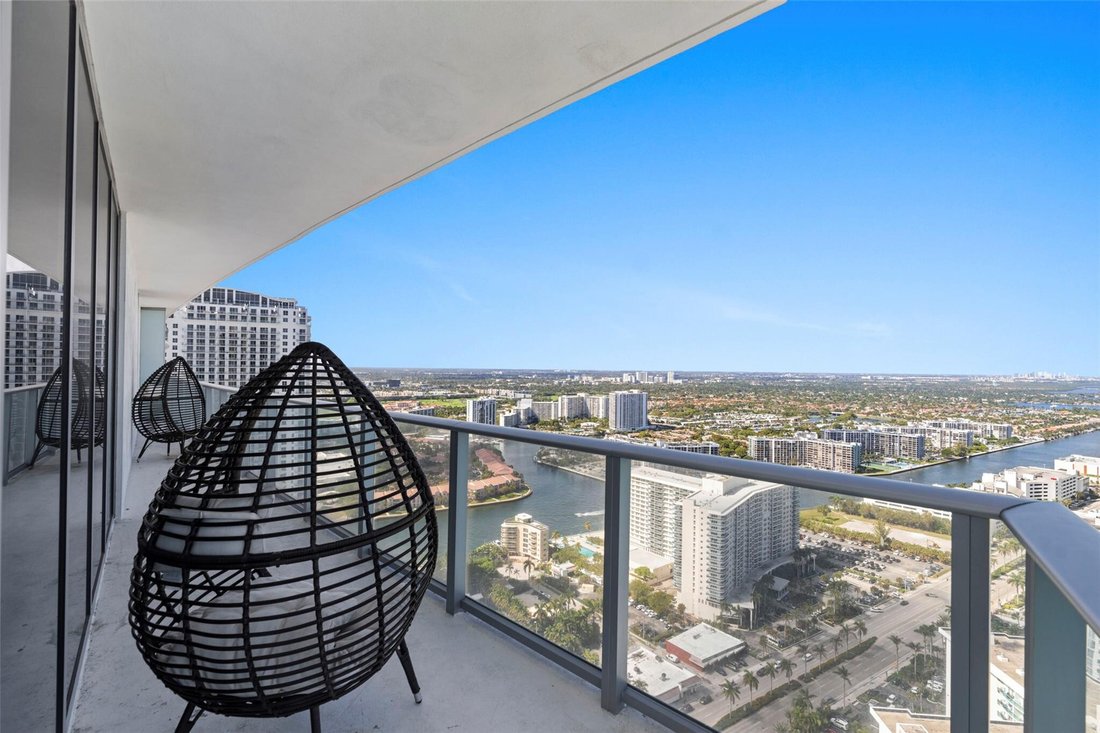 Condo in Hollywood, Florida, United States 2 - 17310472