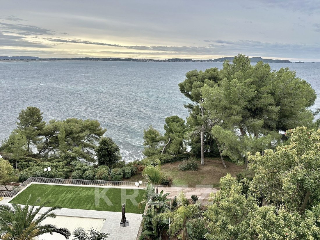House in Carqueiranne, Provence-Alpes-Côte d'Azur, France 4 - 17319064