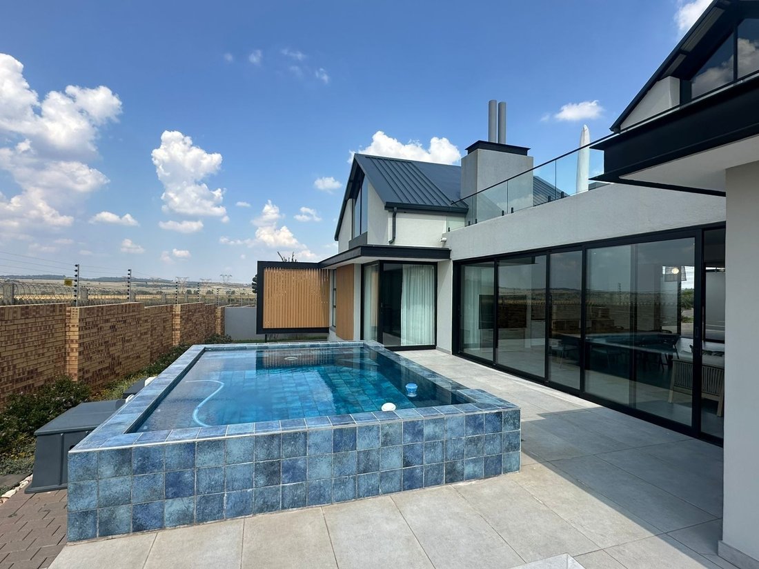 House in Centurion, Gauteng, South Africa 3 - 17311641