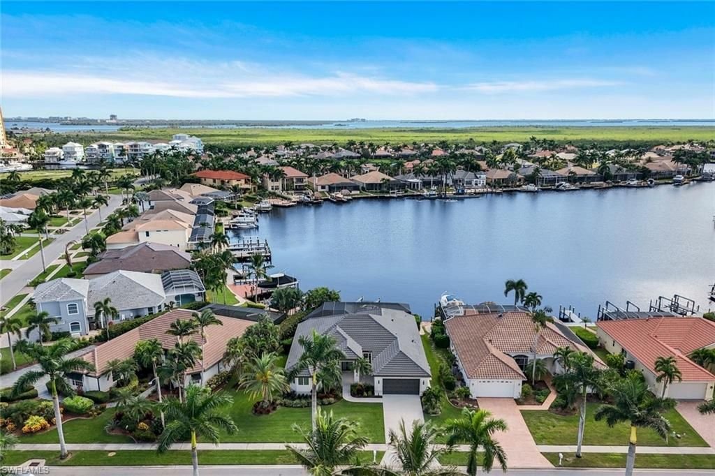 House in Cape Coral, Florida, United States 2 - 17315045