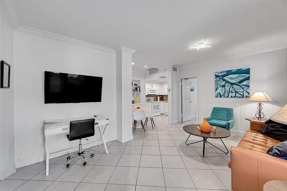House in Oakland Park, Florida, United States 5 - 17321160