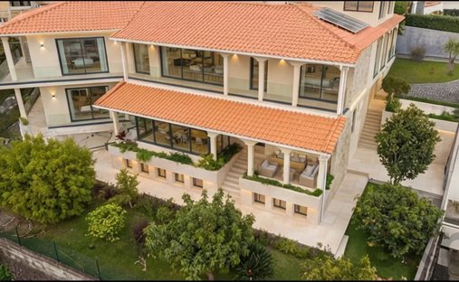 House in Santa Luzia, Madeira, Portugal 1