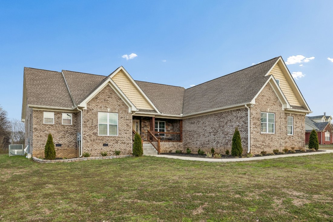 House in Columbia, Tennessee, United States 1 - 16791544