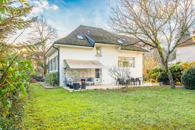 House in Divonne-les-Bains, Auvergne-Rhône-Alpes, France 5 - 17314689