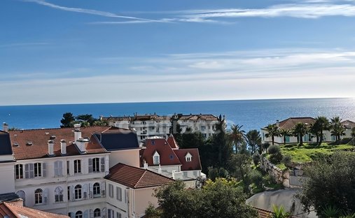 House in Cannes, Provence-Alpes-Côte d'Azur, France 1