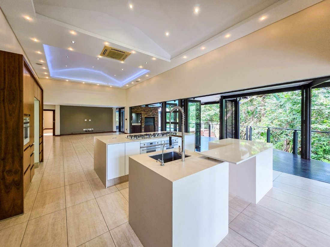 House in Port Zimbali, KwaZulu-Natal, South Africa 4 - 17311656