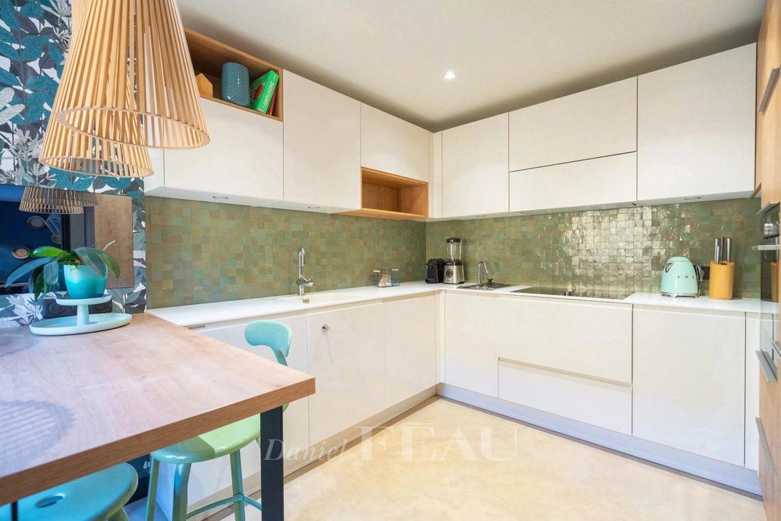 Apartment in Comtale-Cente-Cours Mirabeau, Aix-en-Provence, France 3 - 17319259