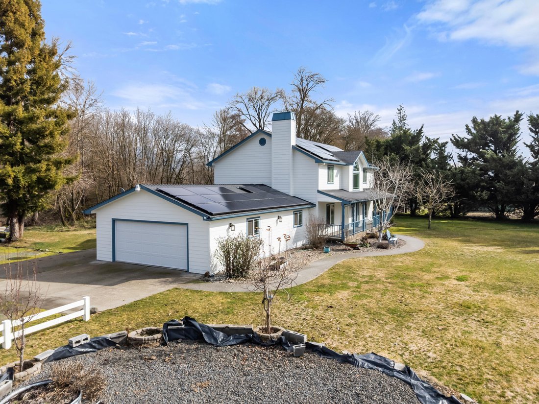 House in Grants Pass, Oregon, United States 2 - 17312188