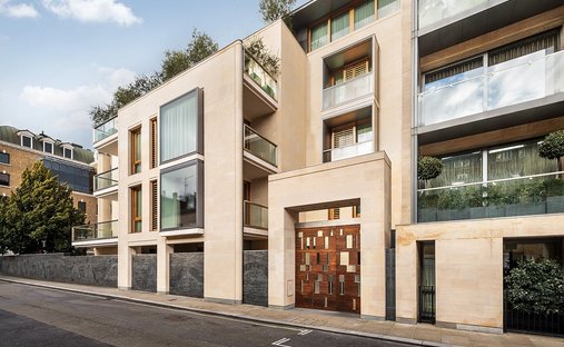 Apartment in Belgravia, Westminster, England 1