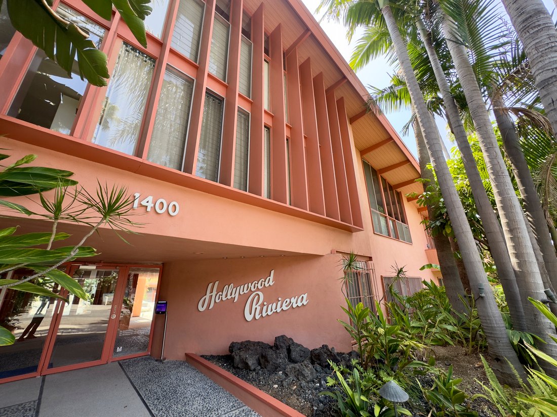 Condo in Los Angeles, California, United States 1 - 17317210