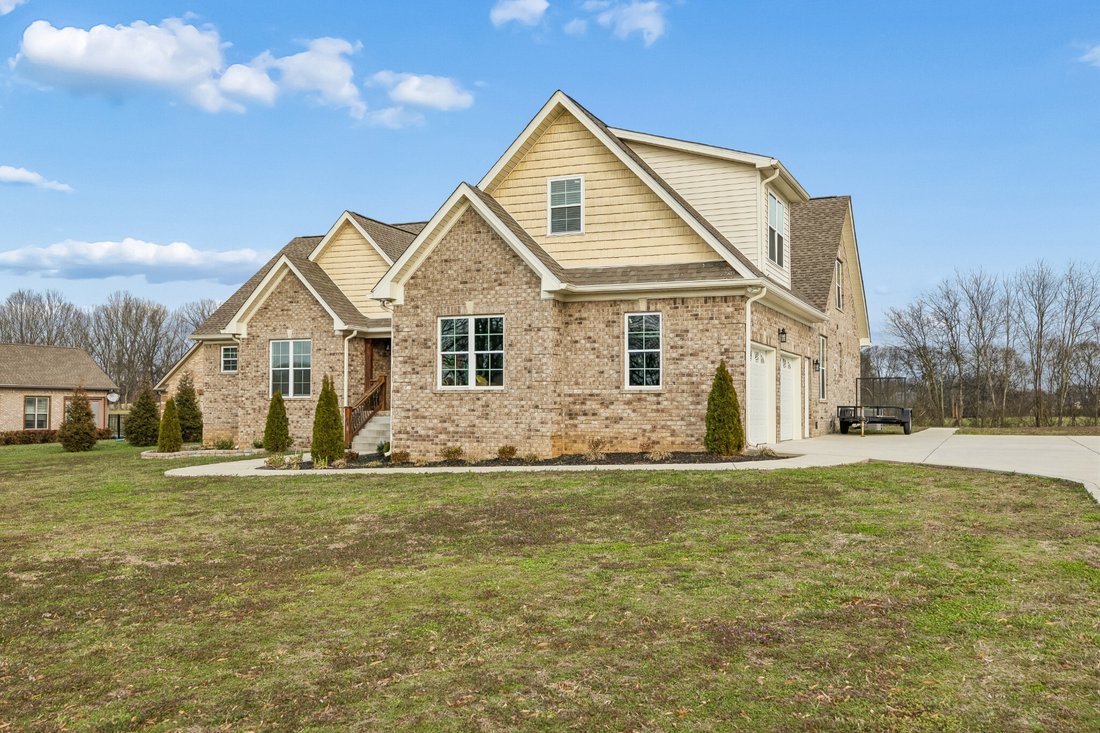 House in Columbia, Tennessee, United States 3 - 16791544