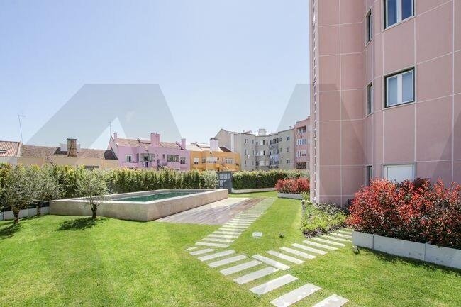 Apartment in Areeiro, Lisbon, Portugal 3 - 17310815