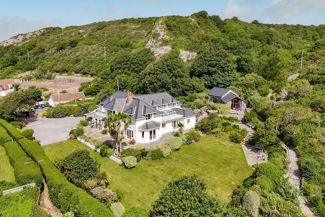 House in Penrice, Wales 1 - 17316230