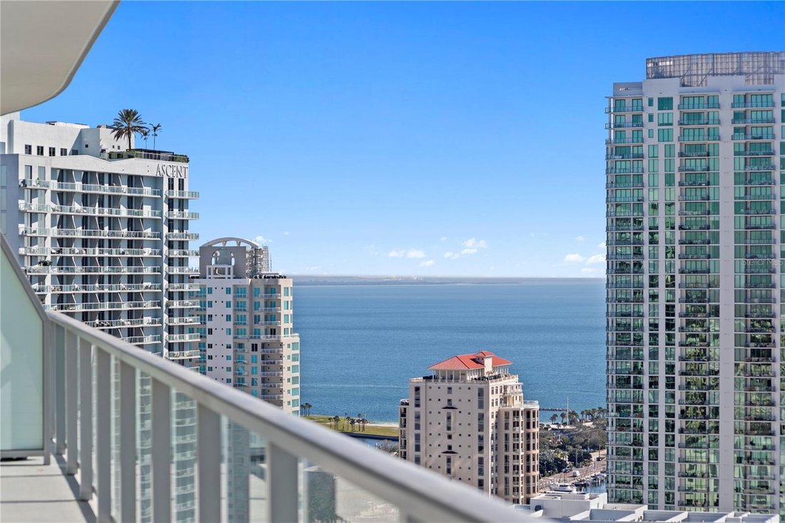 Condo in St. Petersburg, Florida, United States 5 - 17315639