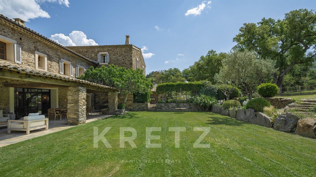 House in La Môle, Provence-Alpes-Côte d'Azur, France 3 - 17319077