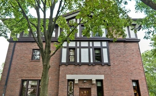 House in Chicago, Illinois, United States 1