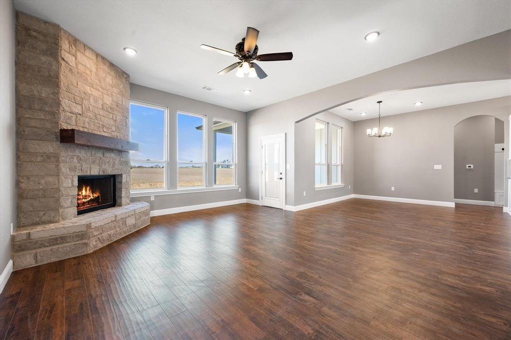 House in Grandview, Texas, United States 3 - 17318821
