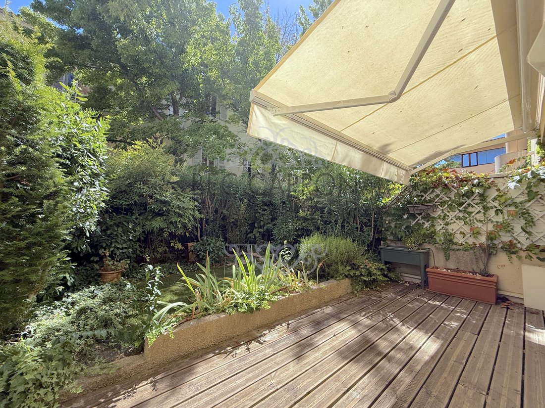 Apartment in Granettes-Jauberte-Sainte Anne, Aix-en-Provence, France 2 - 15931415