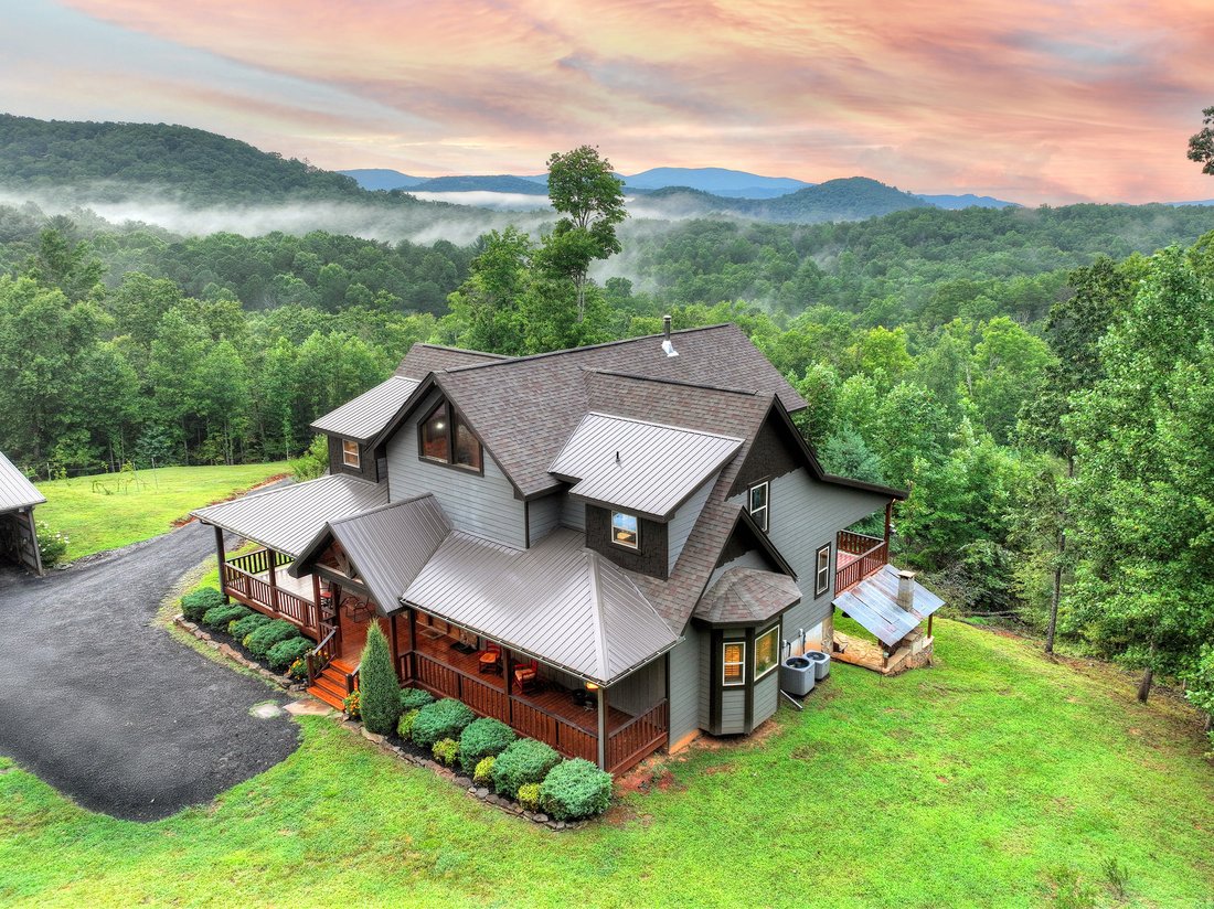 House in Blue Ridge, Georgia, United States 1 - 17311942