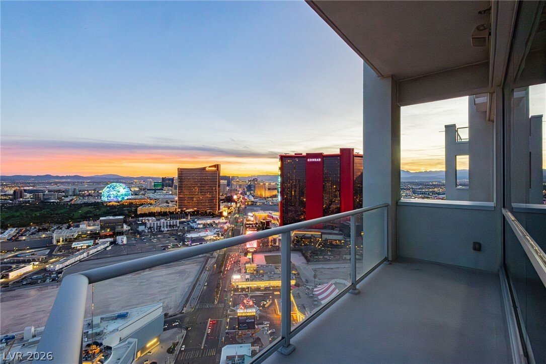 House in Las Vegas, Nevada, United States 1 - 17315411