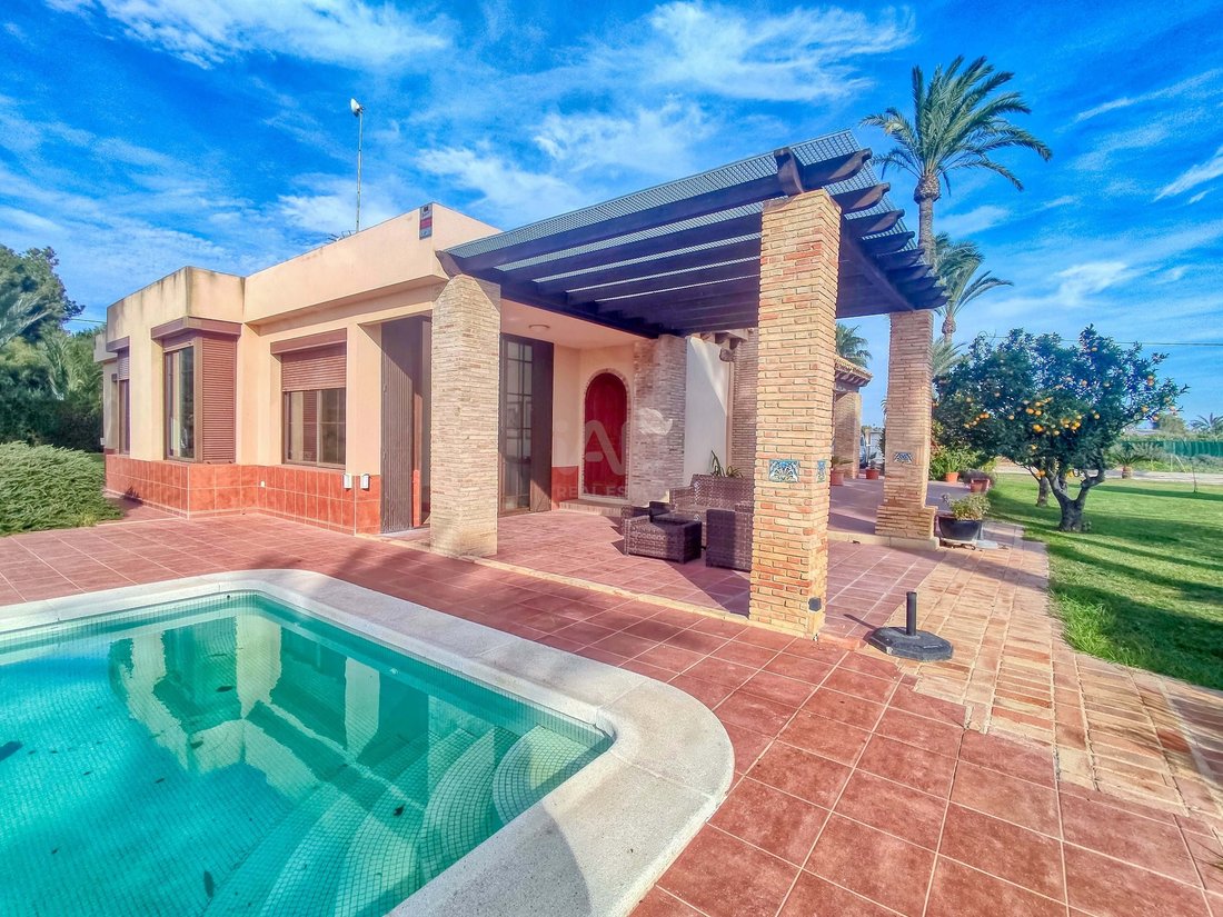 Townhouse in Elx / Elche, Valencian Community, Spain 3 - 17317069