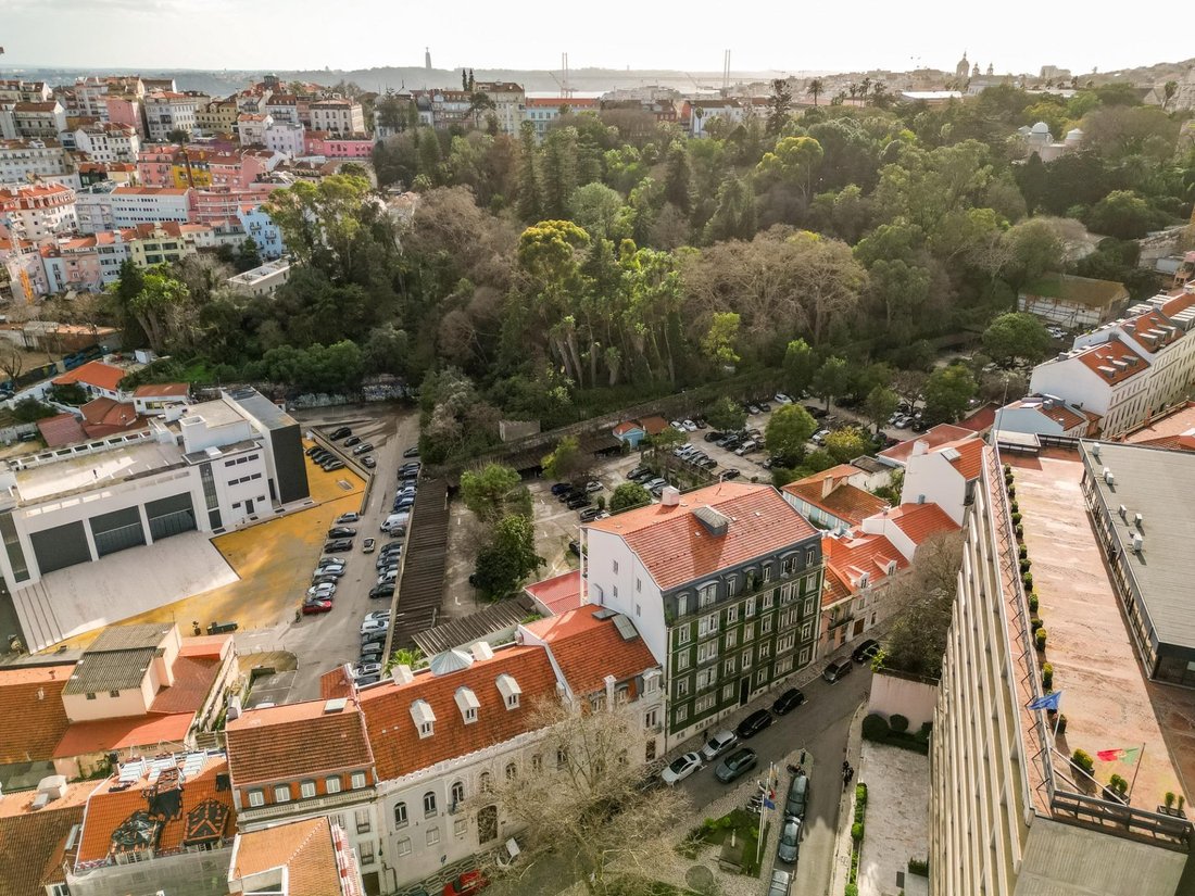Apartment in Santo Antonio, Lisbon, Portugal 1 - 17315865